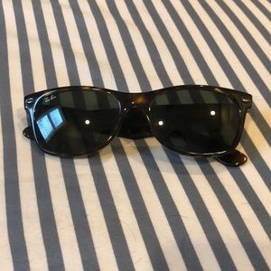 Ray-Ban New Wayfarer